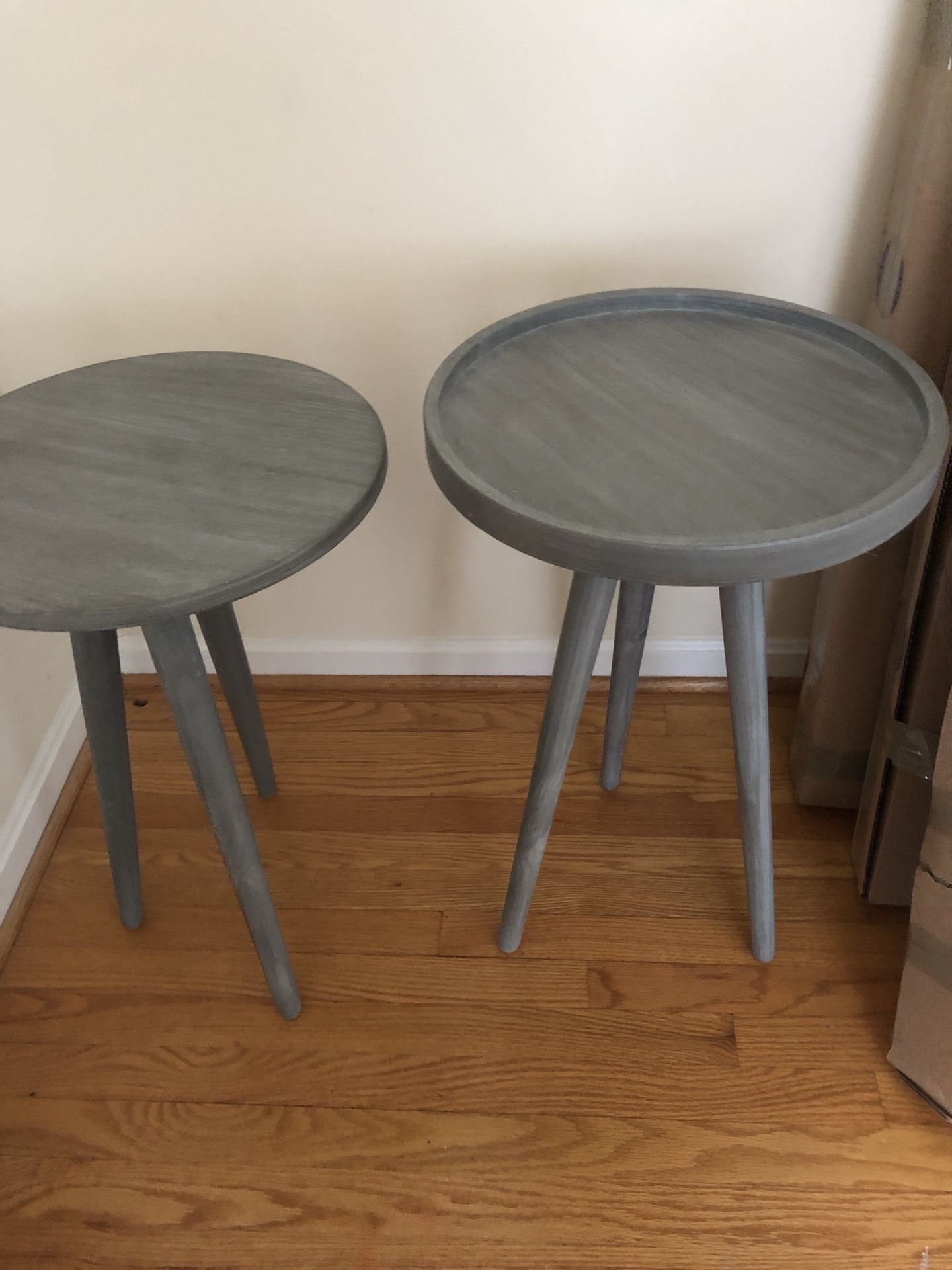 Gray tables
