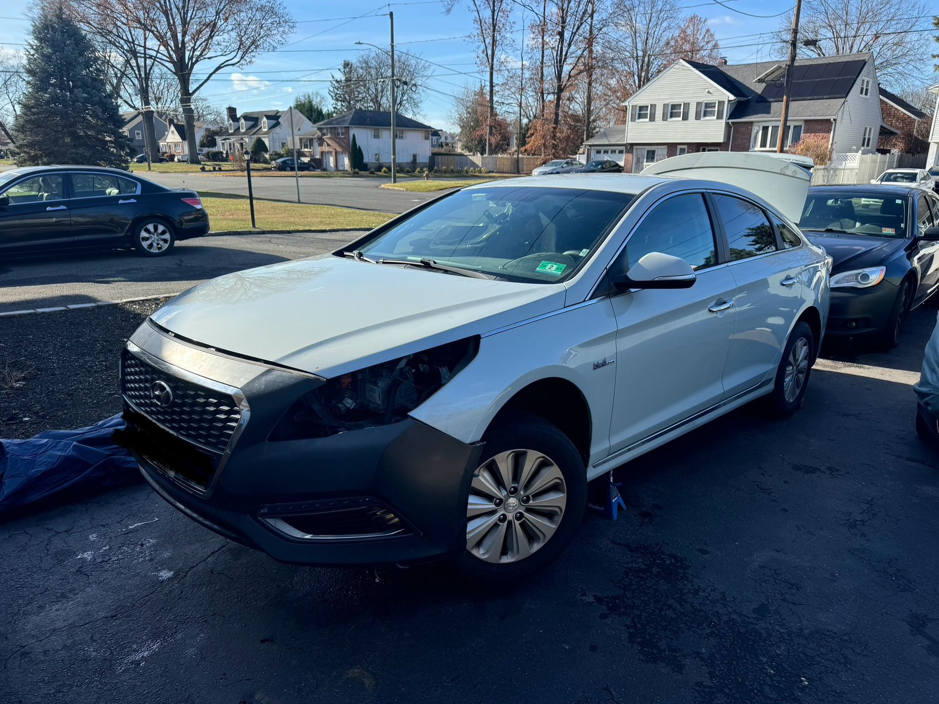 2016 HYUNDAI SONATA HYBRID SE - PARTS CAR