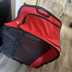 Coleman Collapsible Pet Kennel