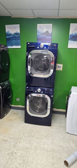 LG Front Load Washer and Dryer Set