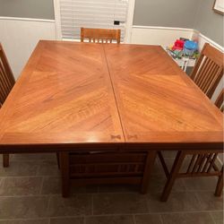 Dinning Room Table 