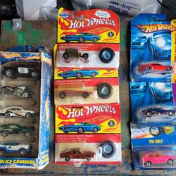 Multiple Hot Wheels 