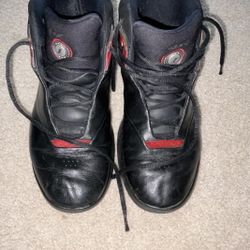 Alan Iverson Reebok Shoes Black Size 10.5  RB302