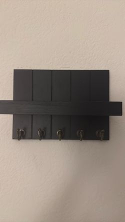 Keyholder Wall Mount