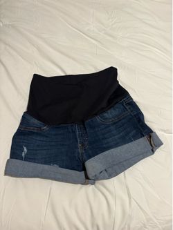 Women’s Maternity Shorts - 28
