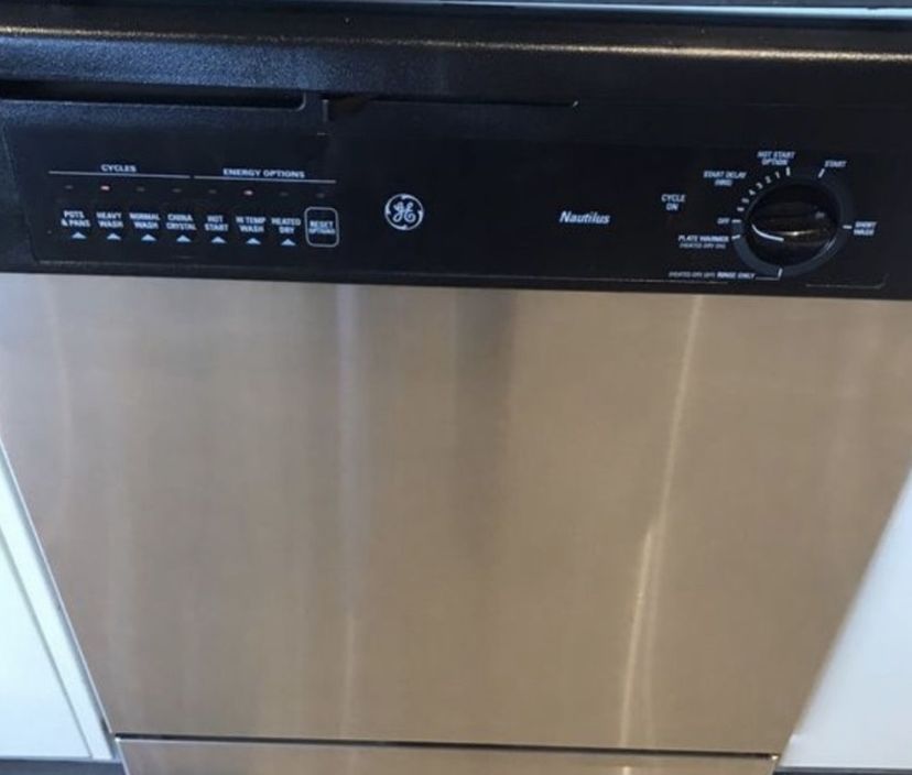 GE Nautilus dishwasher for Sale in Miami, FL - OfferUp