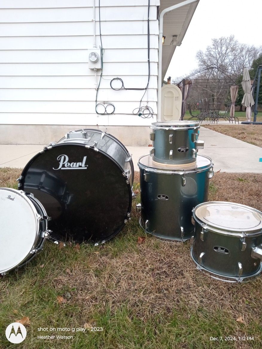 Pearl Drums