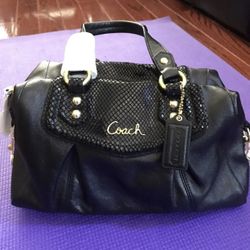 Brand New Coach black leather Carry bag  