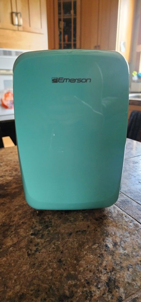 Emerson Mini Fridge