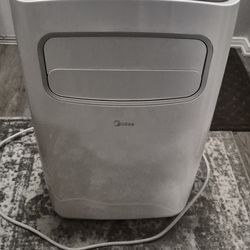 Portable Air Conditioner Midea 12,000 BTU