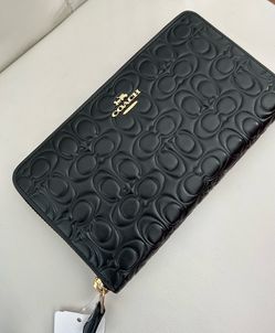 Coach Continental Wallet In Signature Leather