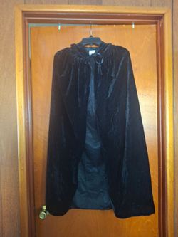 Costume velvet cape