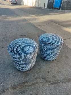 The Tight 2  Round Ottoman