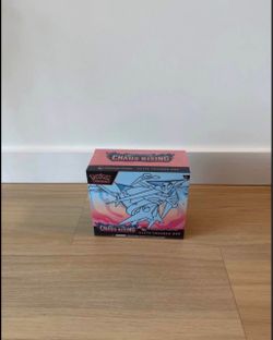 Pokémon Chaos Rising Pokémon Center Elite Trainer Box