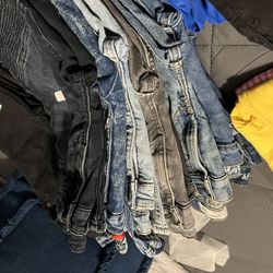 Boys Size 8,10,12 Jeans..some brand name ..and some are New! (Some shorts) Shirts, Shoes Too. what  size? Jordan's,Nike's, Adidas, etc, Prices👇🏽