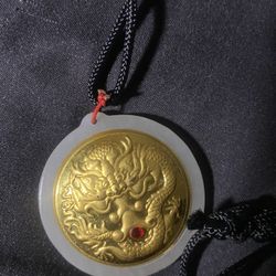  Certified 24k Yellow Gold Natural Jade Dragon Round Pendant
