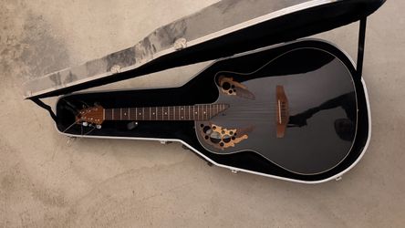 Ovation Acoustic electric guitar (used)