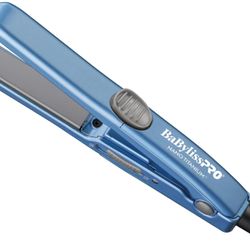 BaBylissPRO Nano Titanium Mini Straightening Iron Blue 0.5 Inch