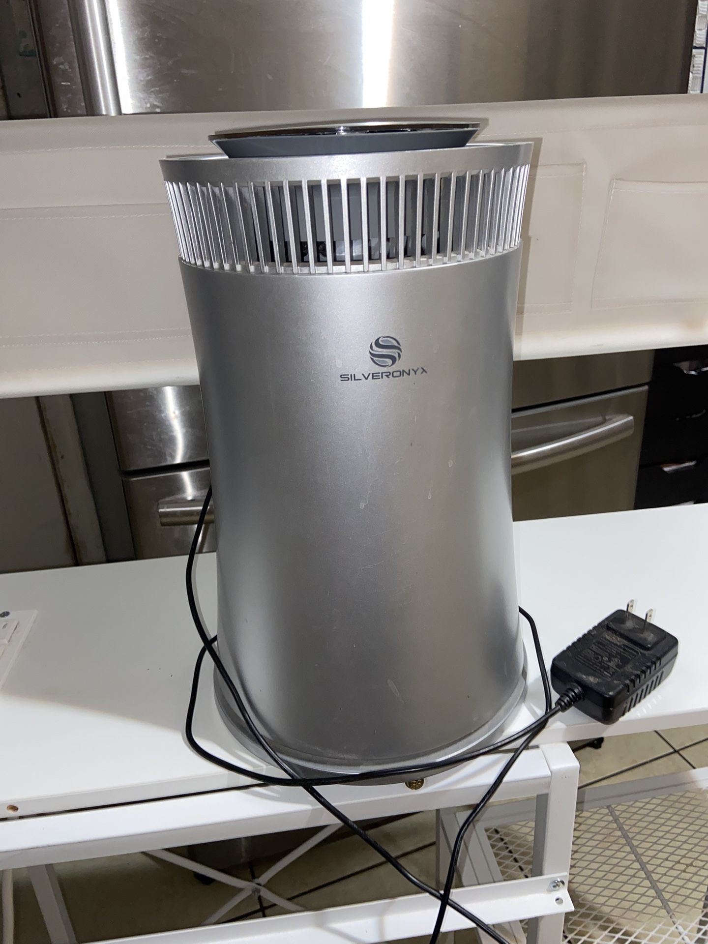 Purificador De Aire Silveronyx/SilverOnyx Air Purifier (good Conditions/ Buenas Condiciones)