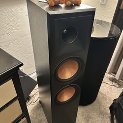 Klipsch RP-8000F Tower Speakers – Pair – Excellent Condition