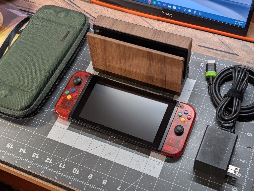 Nintendo Switch Console HAC-001 - 32GB - Transparent Red + Dock + Case