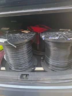 🔥 Belden 700 ft Bulk Cable – Great Deal 🔥Cat 6  Brand new / like new Belden cable spool (700 ft)