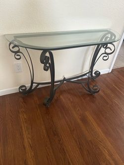 Glass entry table