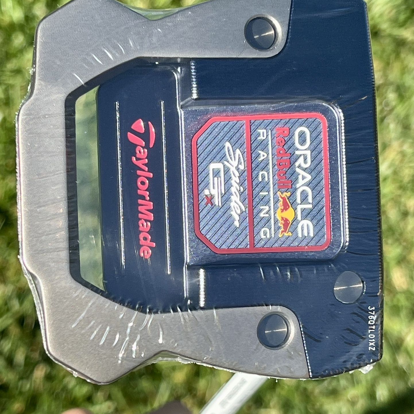 New Limited Edition TaylorMade x Oracle Red Bull Racing Spider GTX