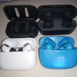 4 Pairs Of Wireless Earbuds 
