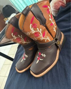 New leather little girls boots