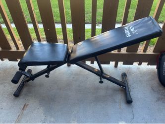 Adjustable weights bench incline, declines and flat