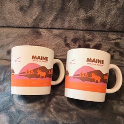 Two Dunkin Donuts Lighthouse Moose Maine Runs On Dunkin' Coffee Mugs Tea 2012