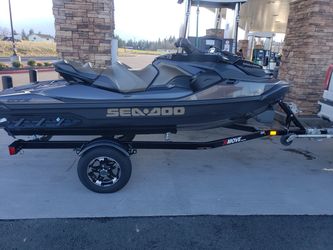 2022 Sea-Doo GTX Limited 300 Jet Ski with Trailer