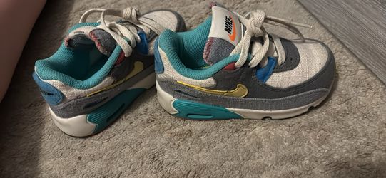 Nike Swoosh