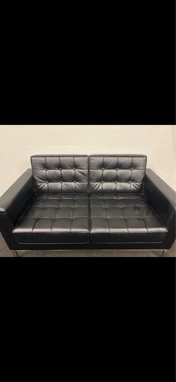 Love Seat/Sofa
