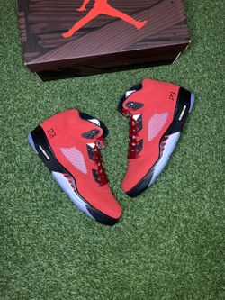 Jordan 5 Raging Bull Size 11.5