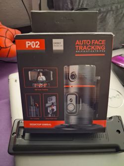 P02 Auto Face Tracking Desktop Gimbal Selfie Stick Tripod