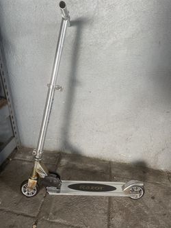 Razor Scooter