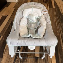 Ingenuity Baby Bouncer