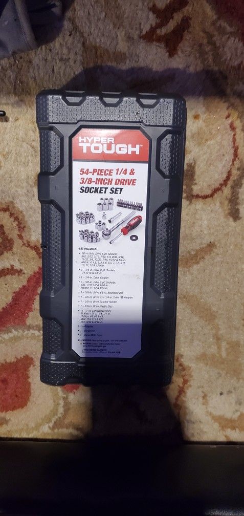 HYPER TOUGH 54-PIECE 1/4 & 3/8 INCH DRIVE SOCKET SET