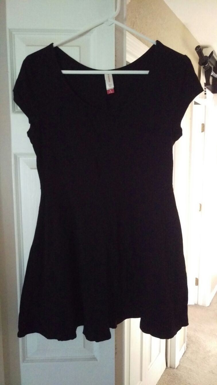 Size Medium 7-9 dresses $15/all