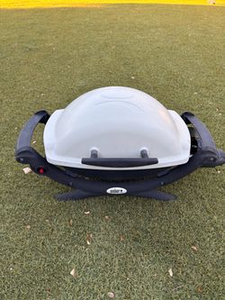 Weber Q Portable Gas Grill