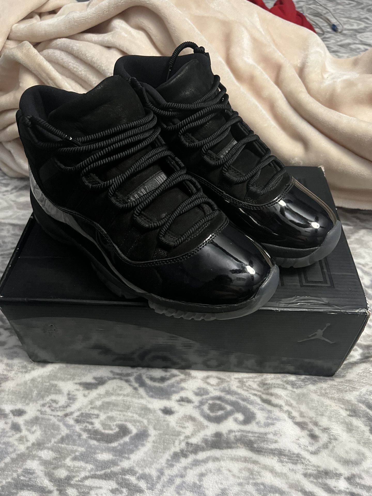 Jordan 11 Retro Cap And Gown 