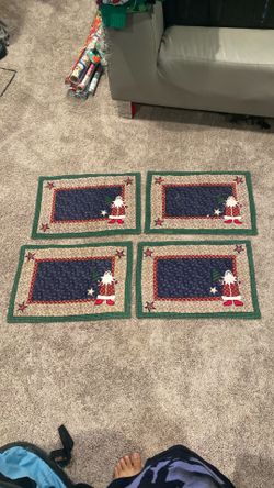 4 Christmas Placemats 