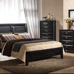 MEMORIAL DAY SALE!! BEAUTIFUL NEW EMILY BLACK QUEEN BEDROOM SET ON SALE ONLY $699. IN STOCK SAME DAY DELIVERY 🚚 EASY FINANCING 