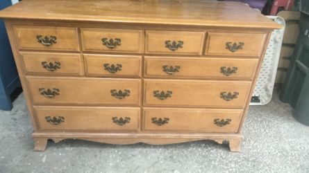 Maple Dresser