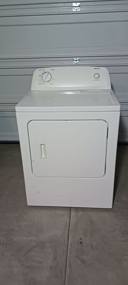 Amana Matching Set Washer And Gas Dryer By Whirlpool Corporation Excellent Working Condition