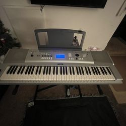 Yamaha DGX-230 Portable Grand Piano Keyboard 