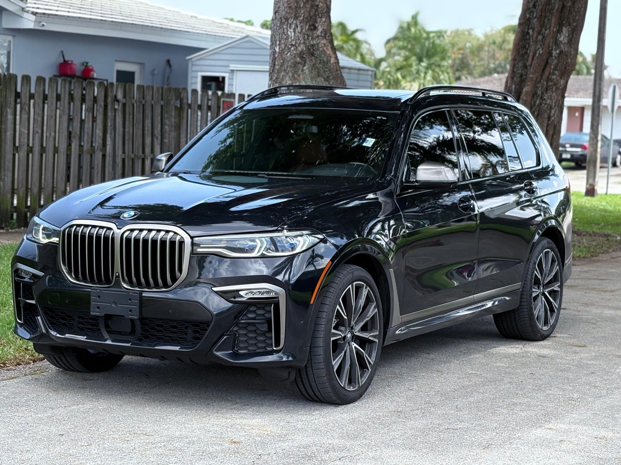 2021 BMW X7