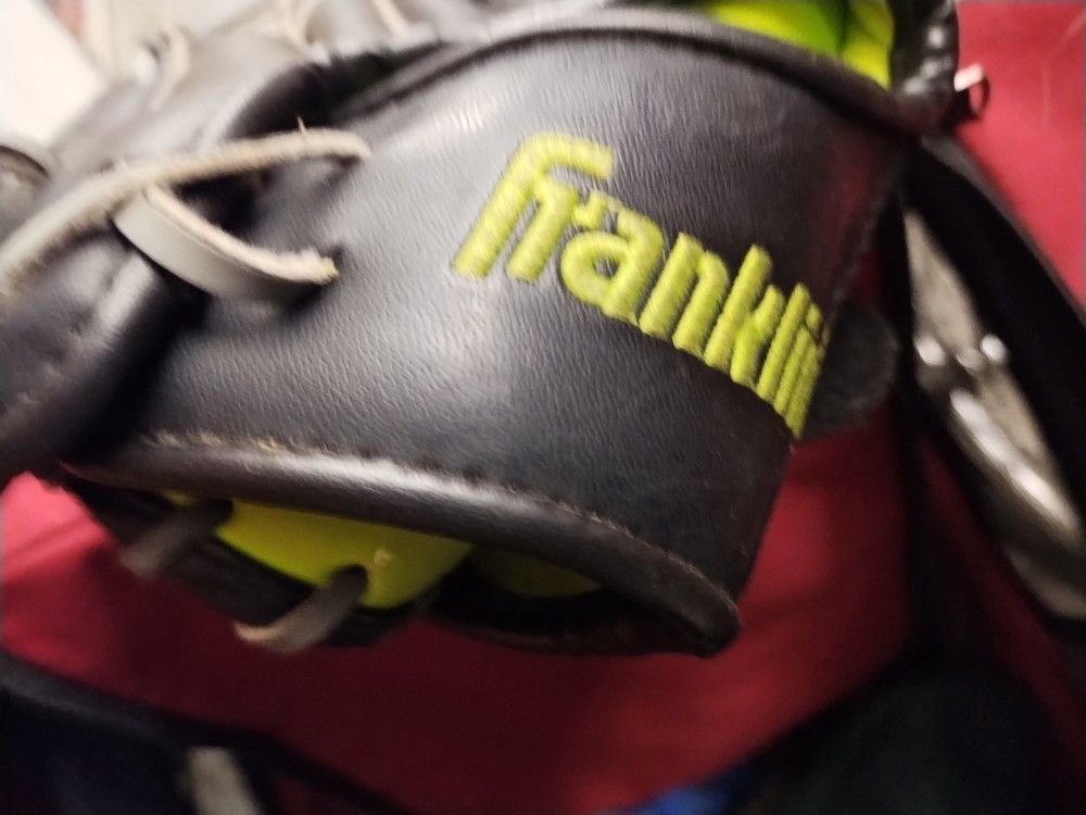 Franklin Baseball Glove